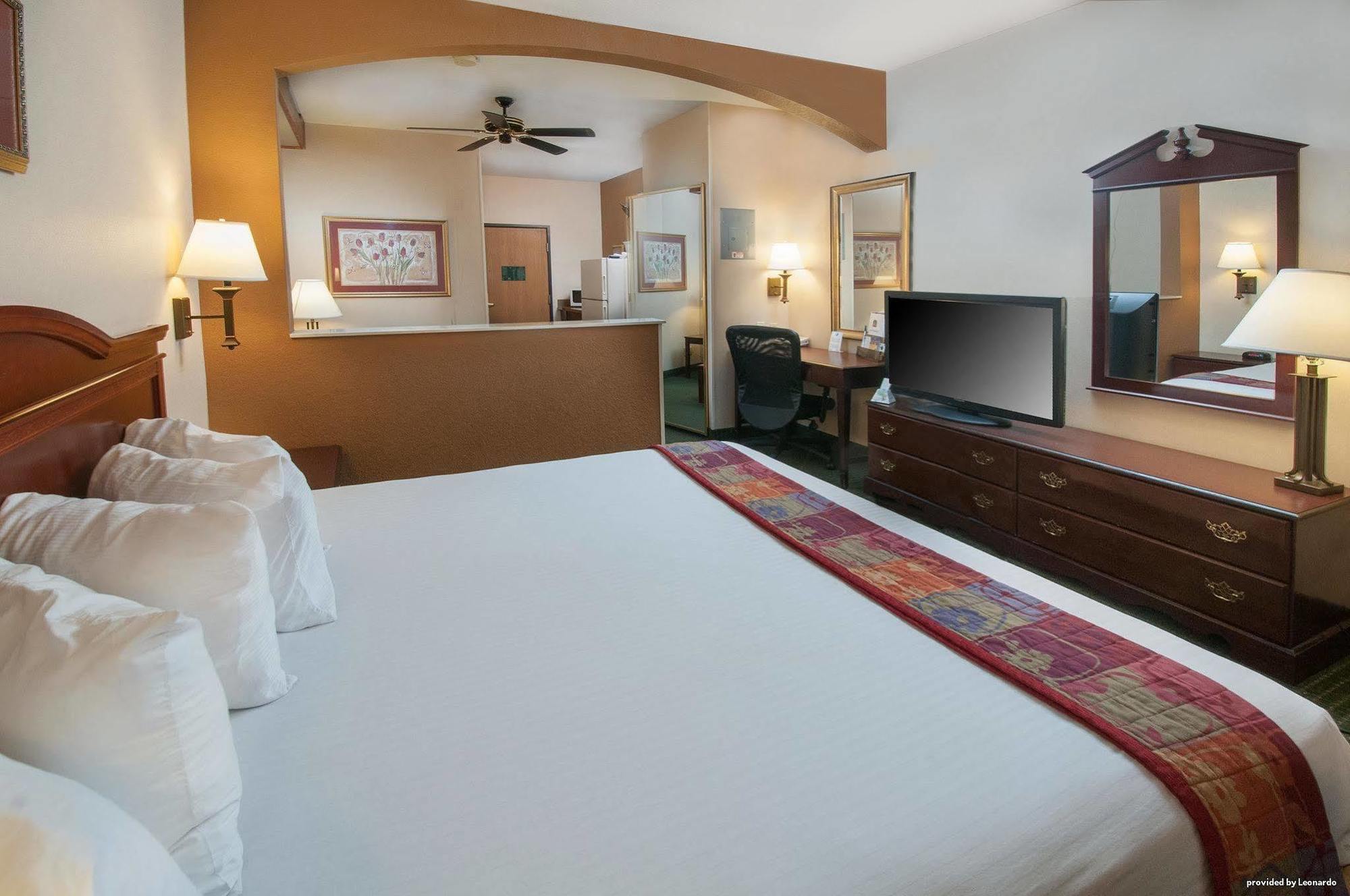 Best Western Alamo Suites Downtown San Antonio Zewnętrze zdjęcie
